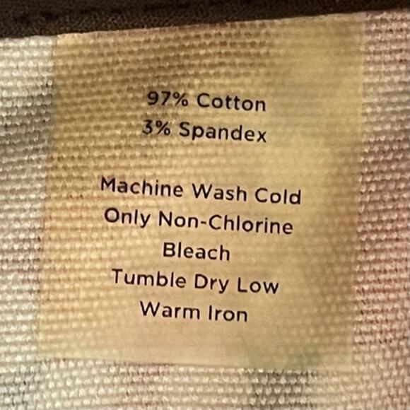 Talbots Bold Pink & Red Print Office To Date Night Skirt NWOT Size 8P - Picture 8 of 10